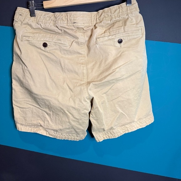 Abercrombie & Fitch Tan Cargo Shorts Lightweight Comfort - Picture 5 of 9